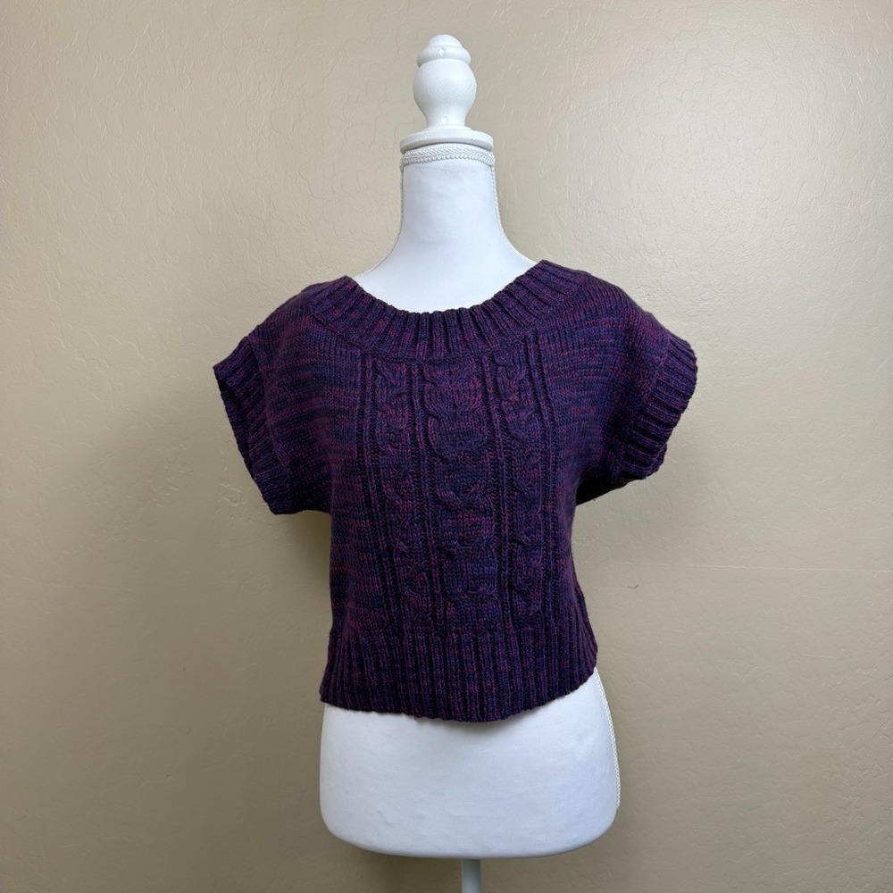 It's Our Time Womens M Purple Pink Cable Knit Short Sleeve Cropped Sweater Y2K